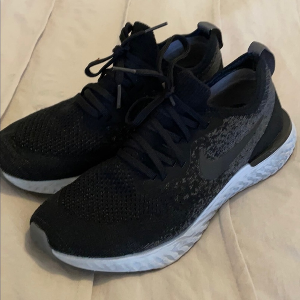Nike React 8.5 women’s